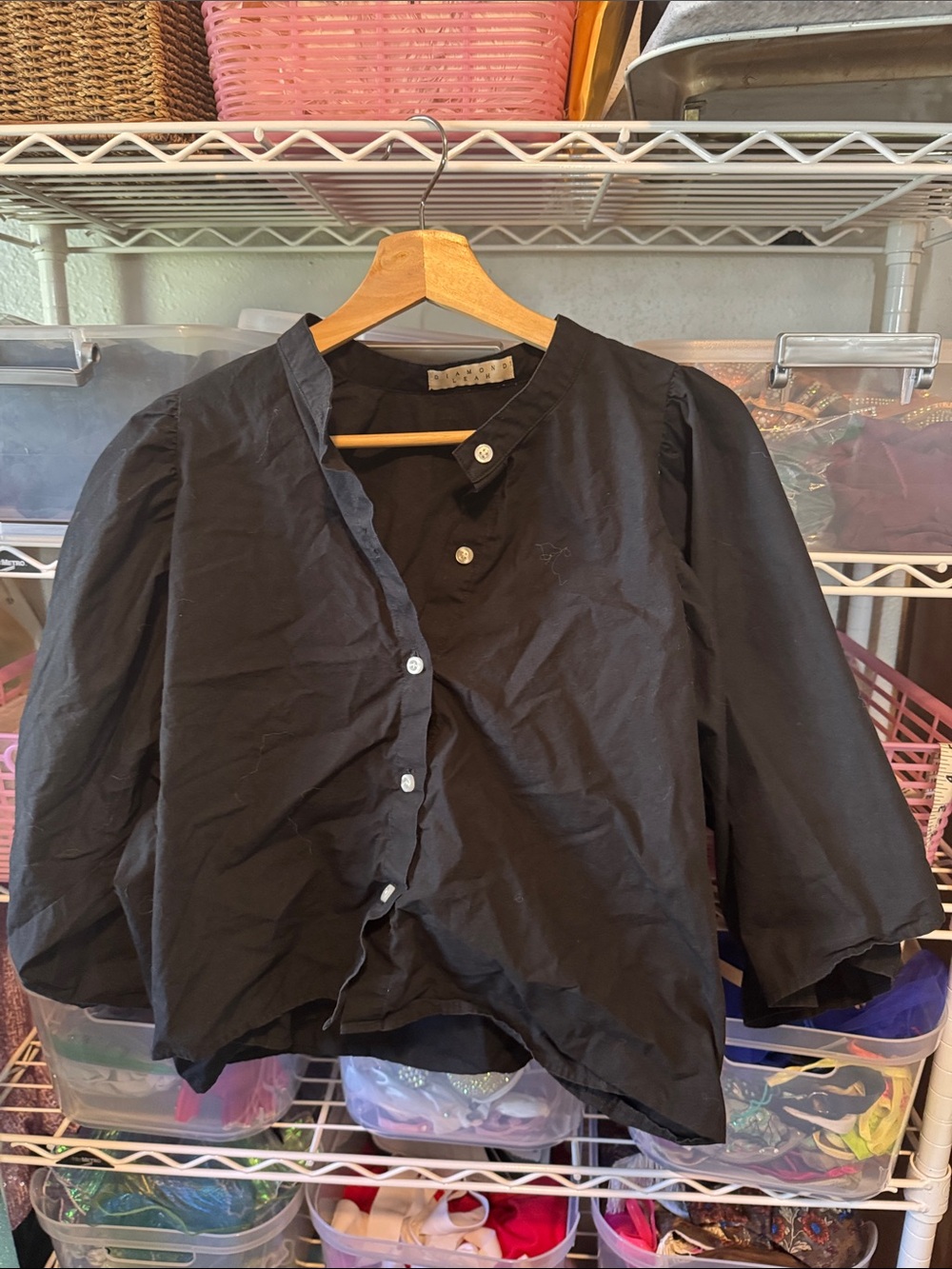Diamond Leah Black Button-Front Puff Sleeve Shirt